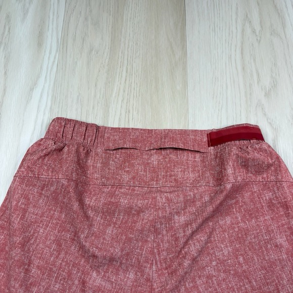 Lululemon Surge Shorts Lined Sunbleached Cayenne 6" Inseam Men's Size S Small - Picture 8 of 9